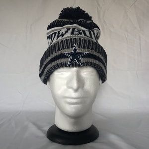 Dallas Cowboys Navy Cuffed Knit Beanie with Pom
